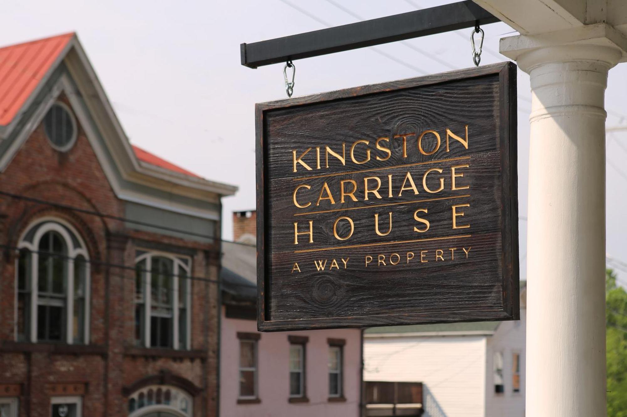 Kingston Carriage House Panzió Kültér fotó